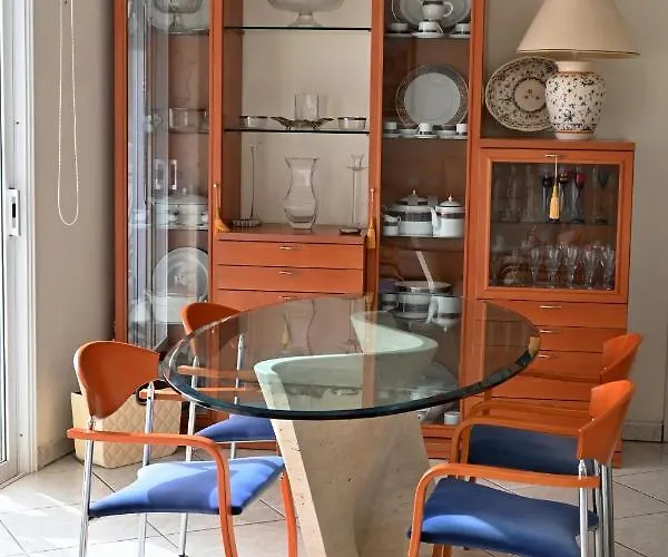 Appartement 1st Line Sea View & Rooftop - Arena