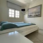 1st Line Sea View & Rooftop - Arena Apartament *