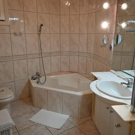 Apartamento 1st Line Sea View & Rooftop - Arena
